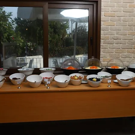 Hotel Binlik 3*
