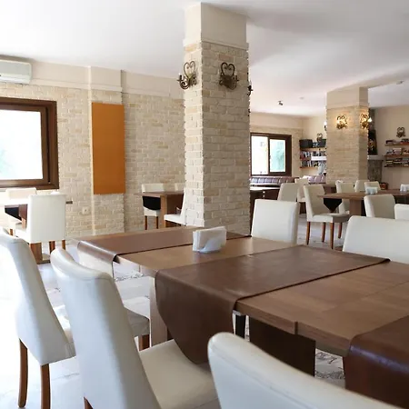 Hotel Binlik 3*