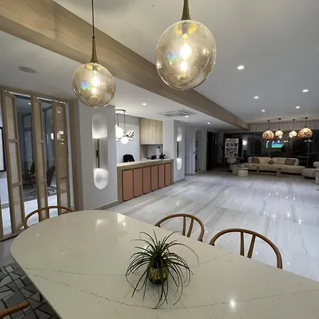 Hotel Binlik 3*