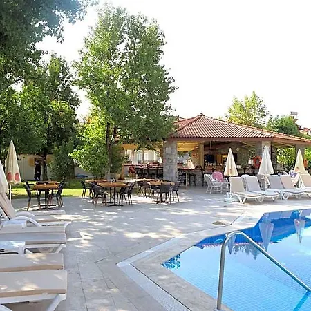 Binlik Hotel 3*